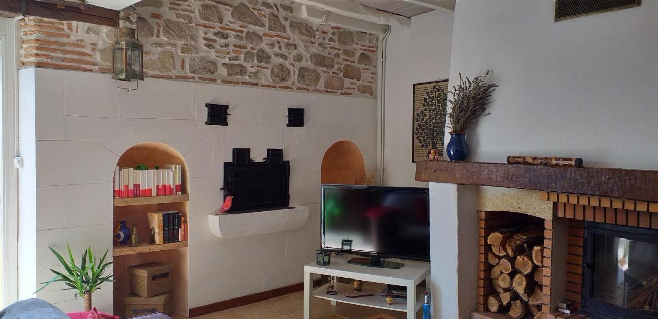 Maison Linda Ch. D'Hote Grateloup Bagian luar foto